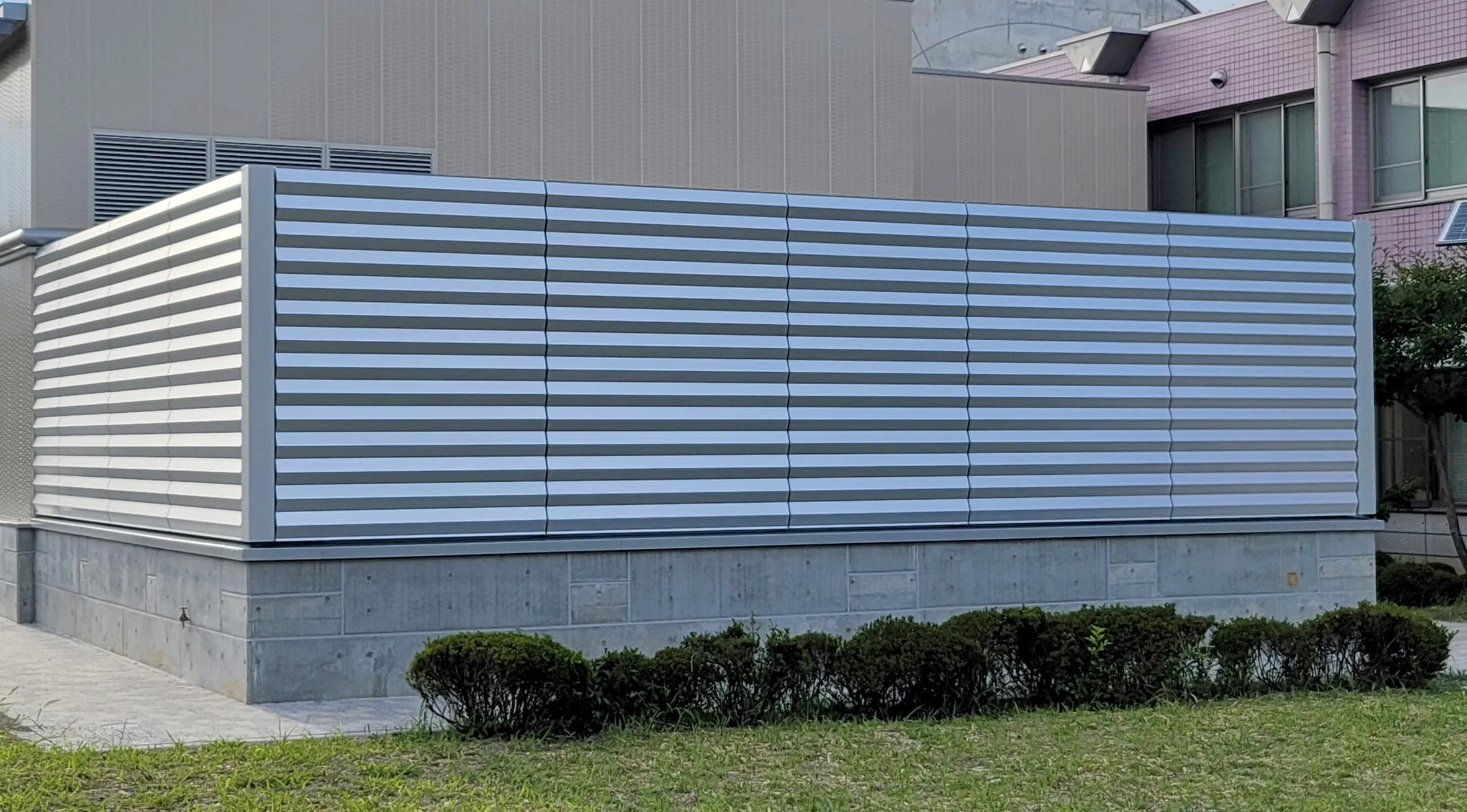 音波干渉型消音パネルの施工事例写真03